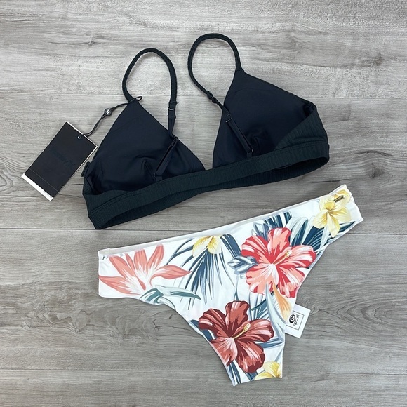 ☀️HURLEY☀️RIP CURL☀️ RIB TRIANGLE SURF TOP ANINI BEACH CHEEKY HIP BIKINI - Picture 11 of 14